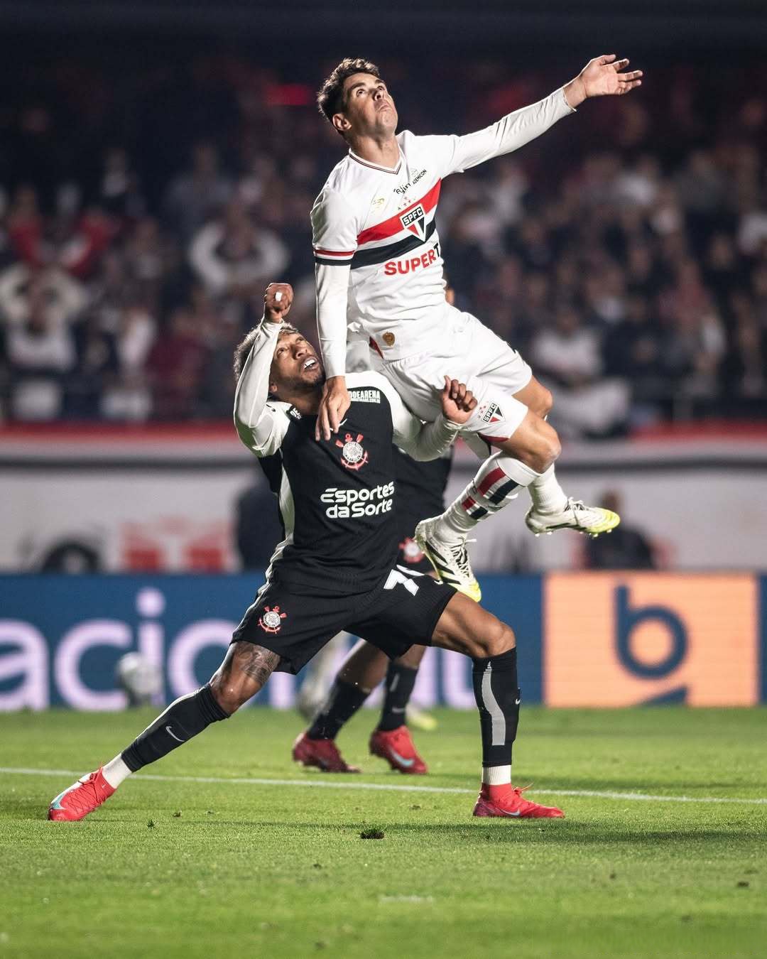 开云-关于西亚卡姆连续三场比赛得分超过逆转，拜仁挑战极限！的信息