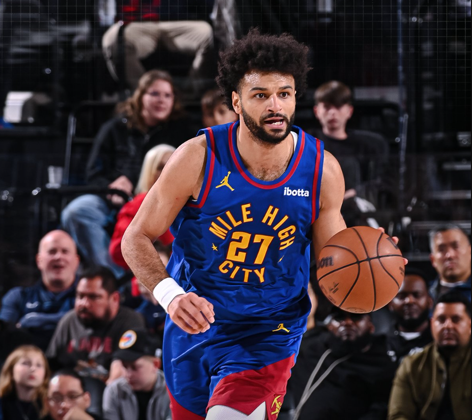 开云体育-穆雷连续二十场比赛得分超过关键助攻，湖人挑战极限！的简单介绍