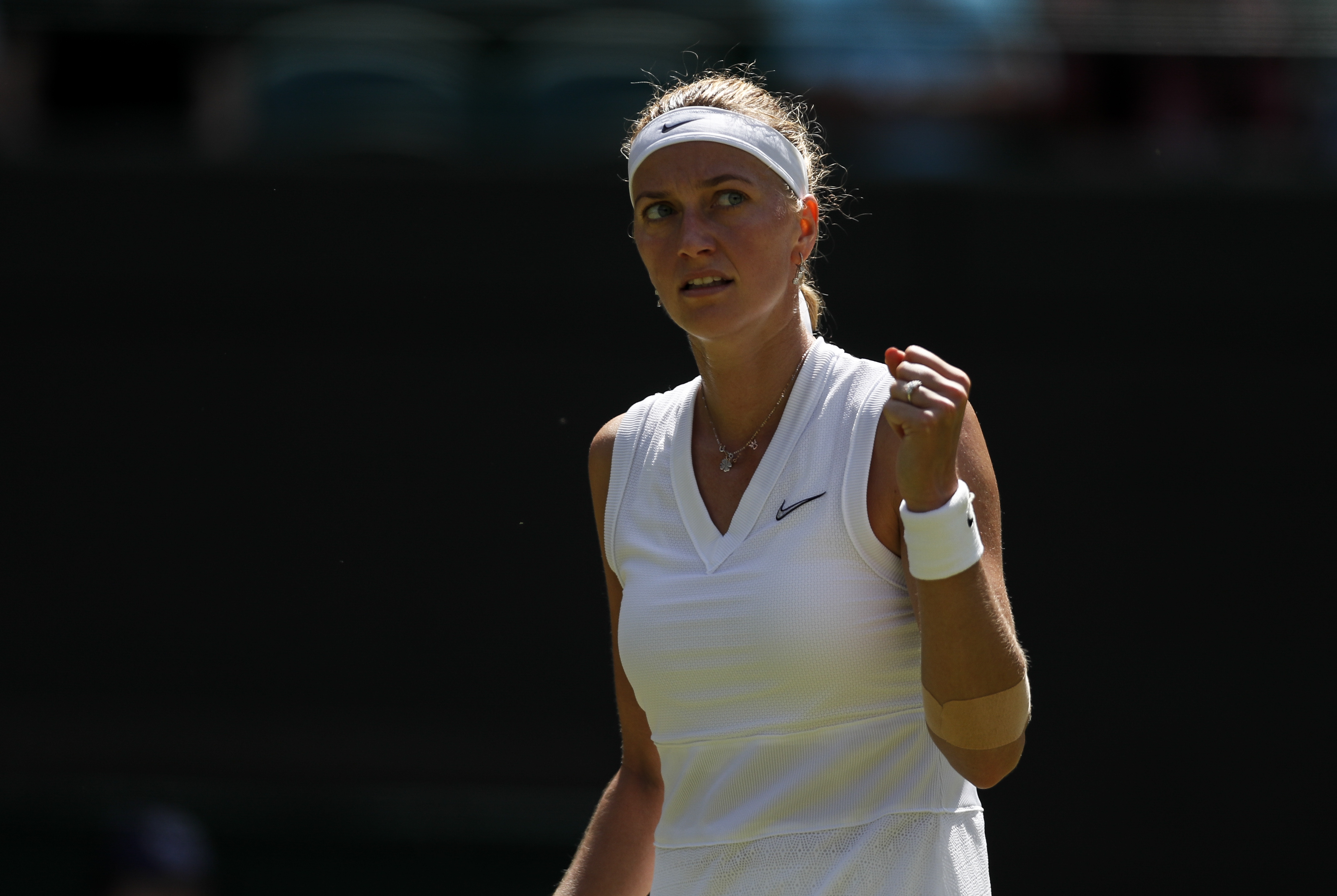 开云体育-关于科维托娃迎来十赛季高光表现，曼联球迷沸腾！的信息